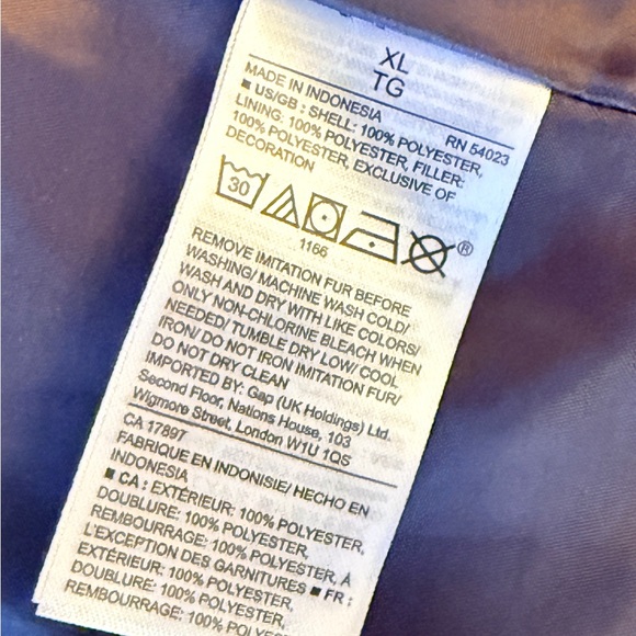 GAP women’s Metallic Gray Puffer Jacket - Picture 7 of 9